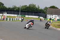 Vintage-motorcycle-club;eventdigitalimages;mallory-park;mallory-park-trackday-photographs;no-limits-trackdays;peter-wileman-photography;trackday-digital-images;trackday-photos;vmcc-festival-1000-bikes-photographs